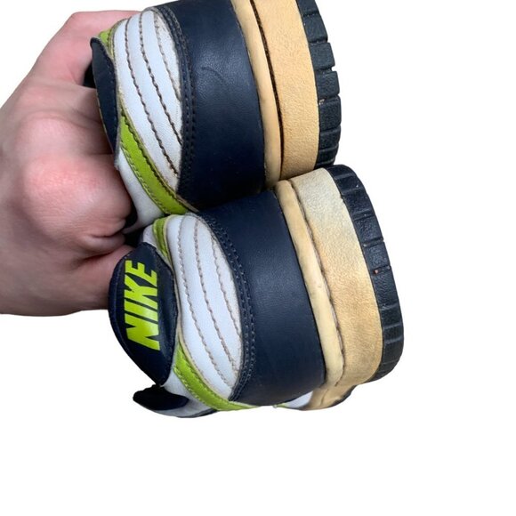 Rare 2007 Nike Dunk Low Glow in The Dark Size 5 - Picture 10 of 10